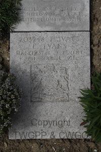 Wimereux Communal Cemetery - Evans, Ernest