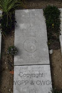 Wimereux Communal Cemetery - Evans, Owen Edward