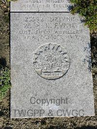 Wimereux Communal Cemetery - Evans, Walter Edward Leslie
