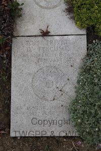 Wimereux Communal Cemetery - Ferguson, D