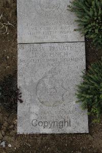 Wimereux Communal Cemetery - Finch, E C