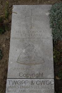 Wimereux Communal Cemetery - Flavel, Thomas Percival