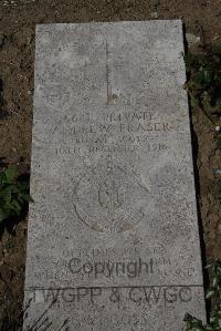 Wimereux Communal Cemetery - Fraser, Andrew