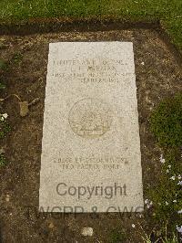 Wimereux Communal Cemetery - Flashman, James Froude