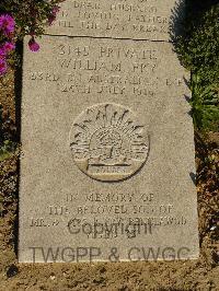Wimereux Communal Cemetery - Fry, William