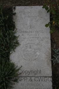 Wimereux Communal Cemetery - Gibney, A