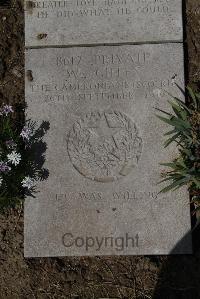 Wimereux Communal Cemetery - Giffen, W