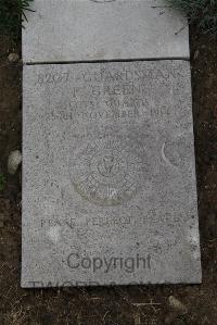 Wimereux Communal Cemetery - Green, Percy