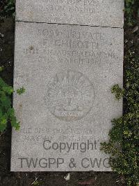 Wimereux Communal Cemetery - Ghilotti, Francis