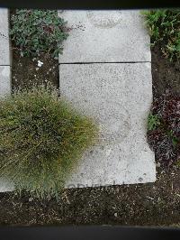 Wimereux Communal Cemetery - Glen, John