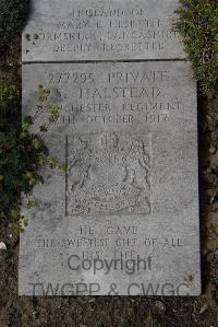 Wimereux Communal Cemetery - Halstead, Sutcliffe