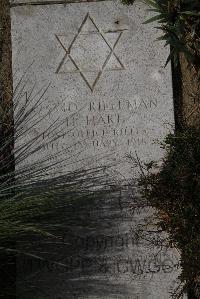 Wimereux Communal Cemetery - Hart, Harty