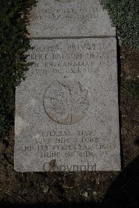 Wimereux Communal Cemetery - Henry, Robert Balcom