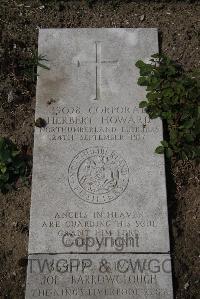 Wimereux Communal Cemetery - Howard, Herbert