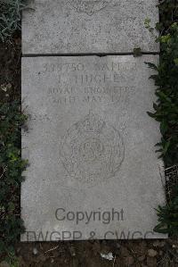Wimereux Communal Cemetery - Hughes, J