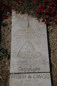 Wimereux Communal Cemetery - Hughes, William