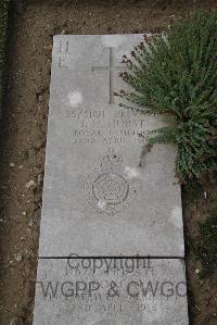 Wimereux Communal Cemetery - Hurst, John Henry
