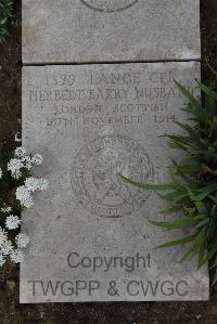 Wimereux Communal Cemetery - Husband, Herbert Barry