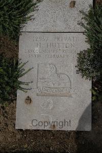 Wimereux Communal Cemetery - Hutton, H