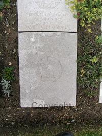 Wimereux Communal Cemetery - Hearne, F C