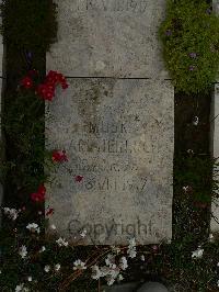 Wimereux Communal Cemetery - Heinrich, Karl