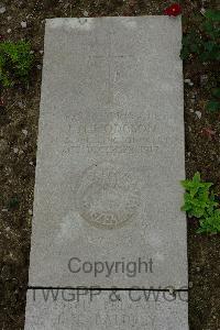 Wimereux Communal Cemetery - Hodgson, John Horace