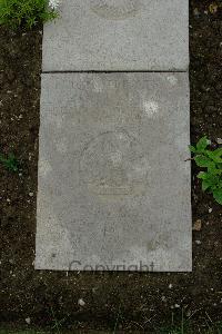Wimereux Communal Cemetery - Hyland, Leslie William