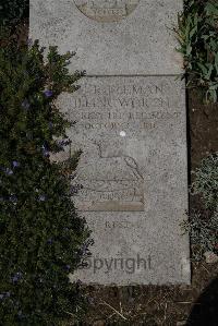 Wimereux Communal Cemetery - Illingworth, Willie