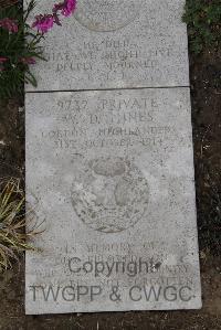 Wimereux Communal Cemetery - Innes, William Dey