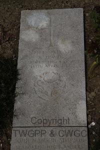 Wimereux Communal Cemetery - Irwin, J