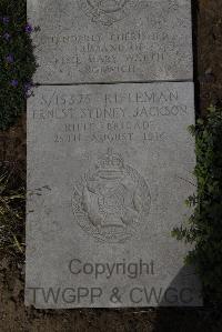 Wimereux Communal Cemetery - Jackson, Ernest Sydney