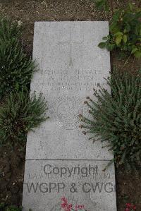Wimereux Communal Cemetery - Johnson, Wilfrid