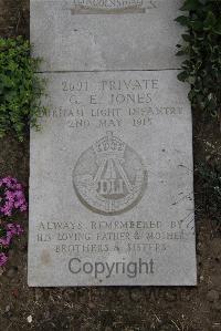 Wimereux Communal Cemetery - Jones, George Edwin