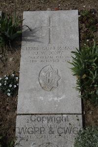 Wimereux Communal Cemetery - Jones, John William
