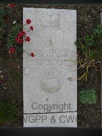 Wimereux Communal Cemetery - Jackson, Percy Hamilton