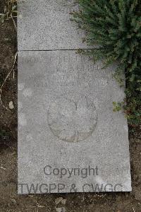 Wimereux Communal Cemetery - Keith, John Reid