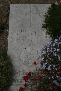 Wimereux Communal Cemetery - King, H L T W