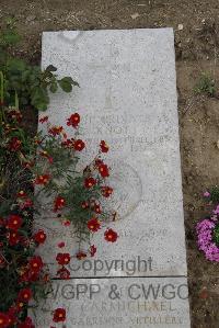 Wimereux Communal Cemetery - Knott, Charles