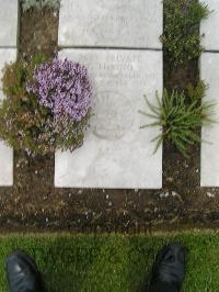 Wimereux Communal Cemetery - King, G H