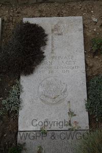 Wimereux Communal Cemetery - Lacey, Lilburn