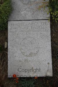 Wimereux Communal Cemetery - Ladell, Arthur William Thoms