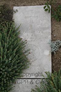 Wimereux Communal Cemetery - Law, George Fredrick