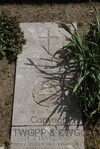 Wimereux Communal Cemetery - Law, John Charles Service