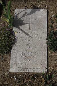 Wimereux Communal Cemetery - Lay, Harold Frank Douglas