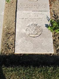 Wimereux Communal Cemetery - Lee, A