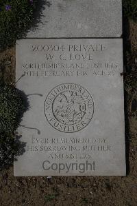 Wimereux Communal Cemetery - Love, William Charles