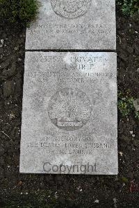 Wimereux Communal Cemetery - Laurie, William