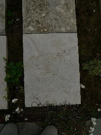 Wimereux Communal Cemetery - Laux, Georg