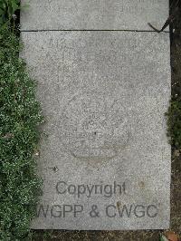 Wimereux Communal Cemetery - Leighton, A H