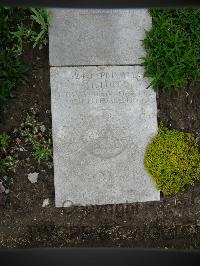 Wimereux Communal Cemetery - Luff, Herbert